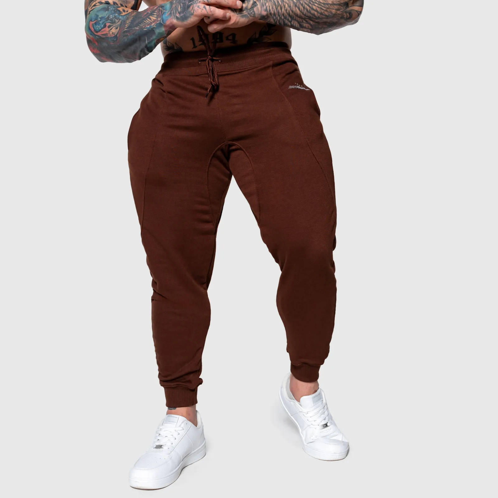 Pánské sportovní tepláky Iron Aesthetics Flexi, hnědé-1