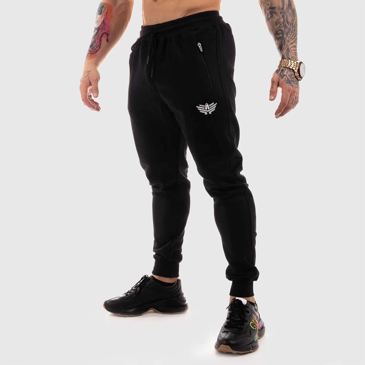 Jogger tepláky Iron Aesthetics Round, černé-1
