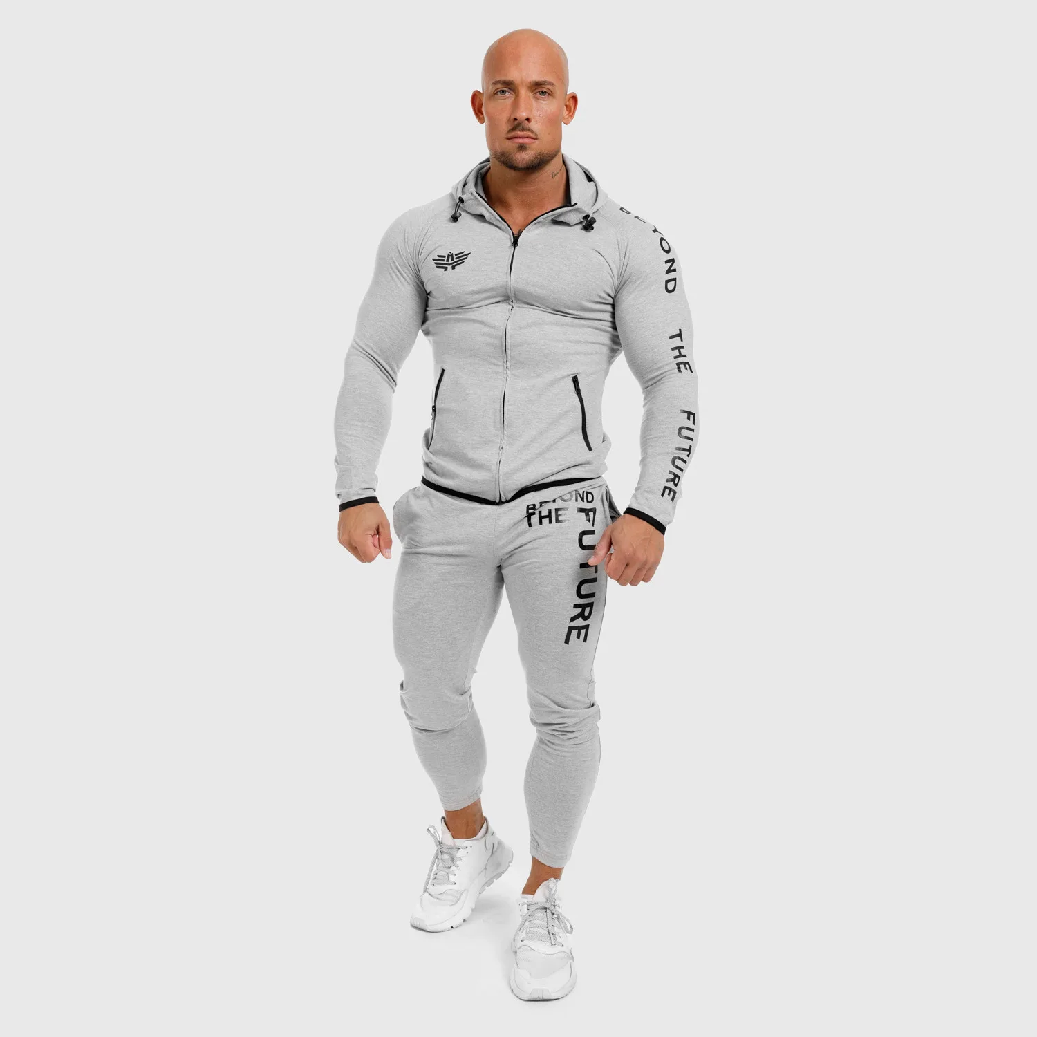 Pánská sportovní SlimFit souprava Iron Aesthetics Beyond the Future, šedá-1