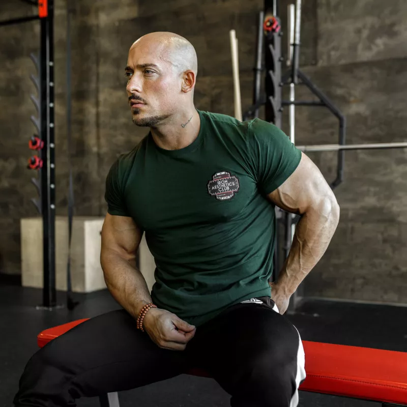 Pánské fitness tričko Iron Aesthetics Badge, zelené-2